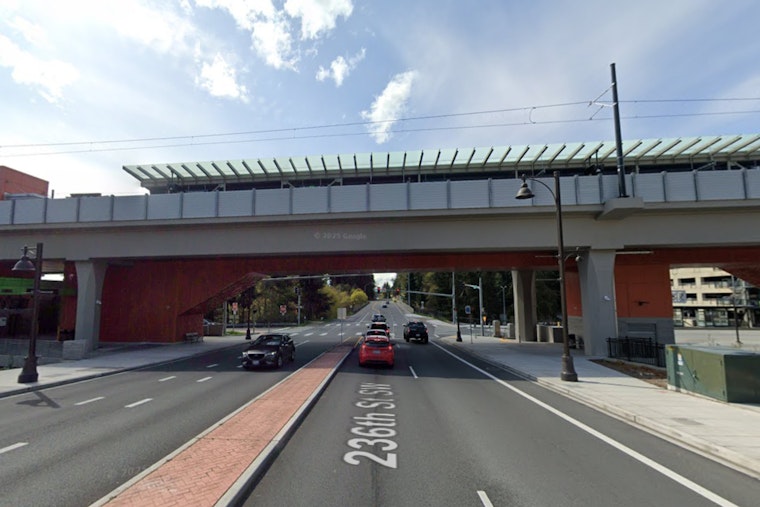 Fiery Fatal Crash Shuts I-5 Ramp By Mountlake Terrace Transit Station