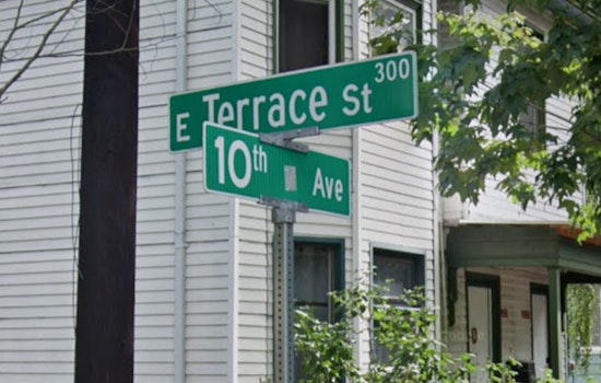 Firefighters Swarm 10th Ave Block In Seattle Apartment Blaze Scare