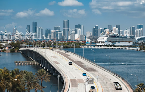 Florida AG Demands Feds Erase Undocumented Residents From Census Count