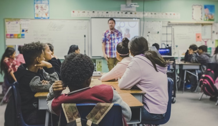 Florida School Panic Badges Slammed 54,000 Times, Few Real Threats