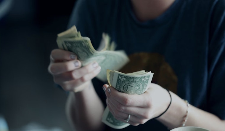 Florida Singles Chasing Six Figures Just To Live ‘Comfortably’