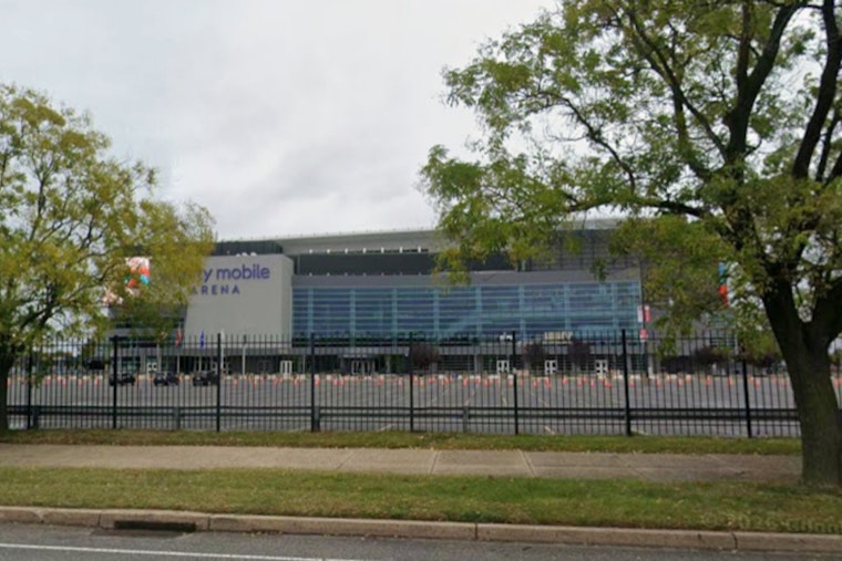 Flyers Turn Xfinity Crowd Into Orange Frenzy, Push Penguins To Brink