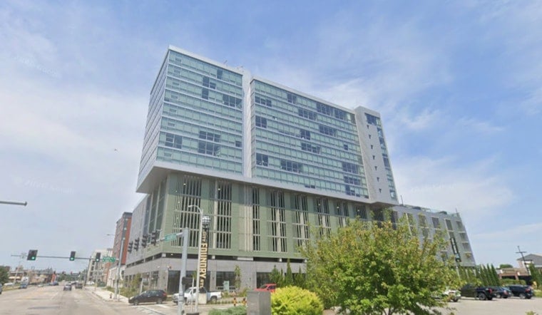 Foundry Crews Take Midtown Tower Pay Fight to Class-Action Showdown