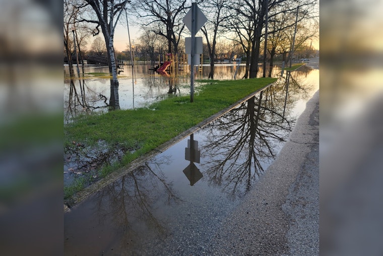 Fox River Rises As Burlington Scrambles For Sandbags