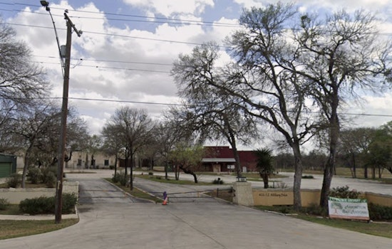 Free Trees And Fiesta Beats Arboretum Party Takes Root On Southeast Side