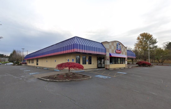From Ball Pits To Pickleball: SE Portland Chuck E. Cheese Gets New Life