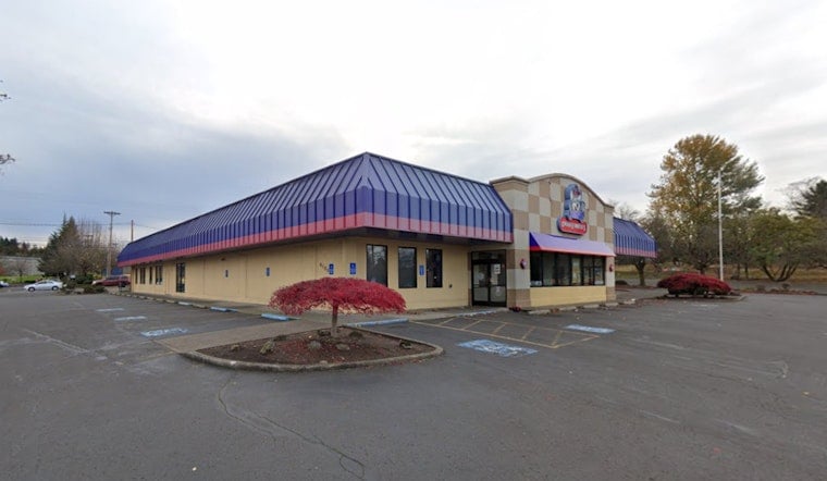 From Ball Pits To Pickleball: SE Portland Chuck E. Cheese Gets New Life