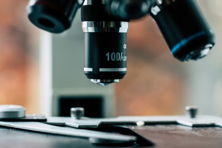 Fruit Fly Startup Ditches San Diego Rents for St. Louis Lab Boom