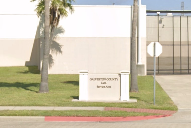 Galveston Prison Guards Pulled From Duty After Alleged Sex Assaults at Island Hospital