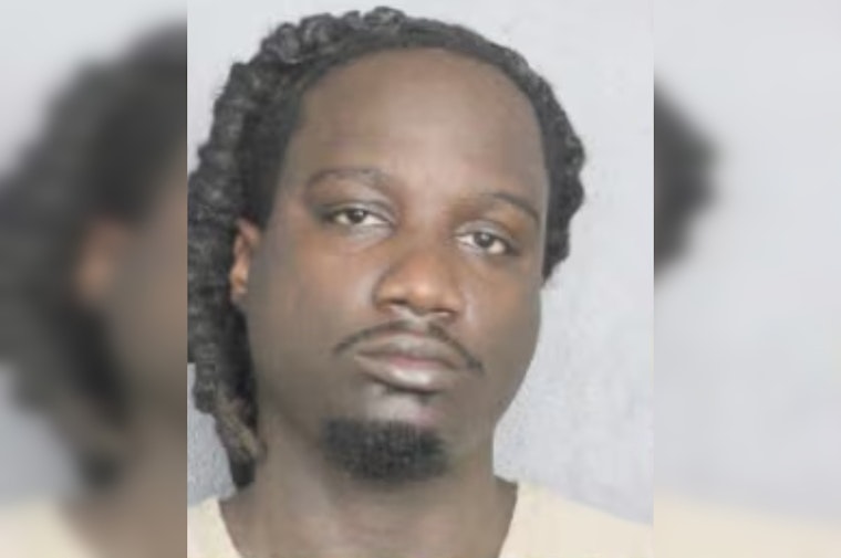 Georgia Man On Probation Crashes, Bolts Into Hollywood Park After Police Chase