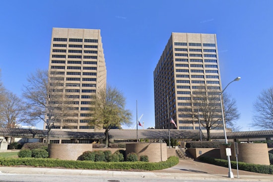Georgia Pols Supercharge Pharmacists, Leave Community Health Workers on the Bench
