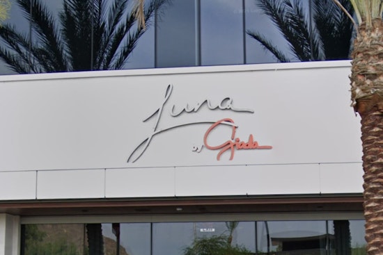 Giada Turns Scottsdale Hotel Dining Into Lemon-Soaked Family Tribute