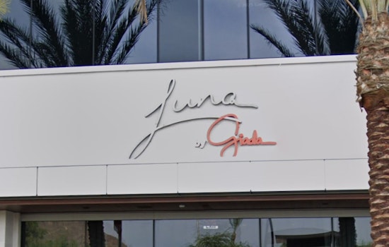 Giada Turns Scottsdale Hotel Dining Into Lemon-Soaked Family Tribute