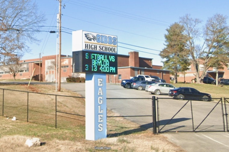 Gibbs High Vape Scare Sends 3 Knoxville Students For Medical Help