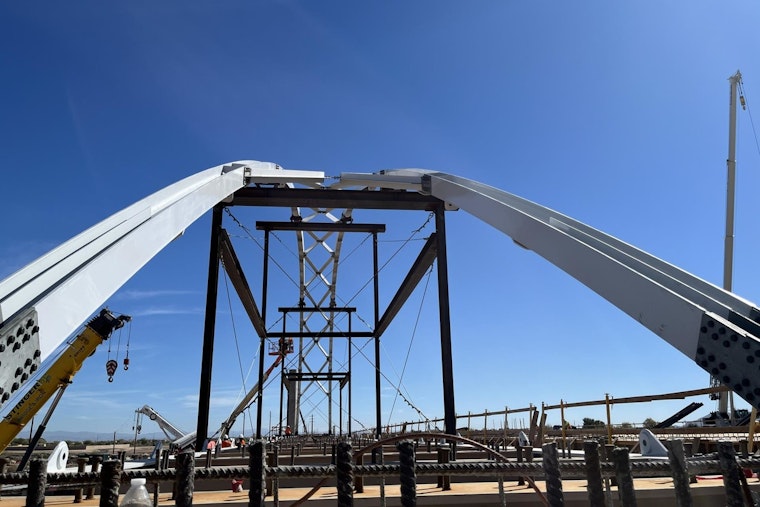 Gilbert Neighbors Line Up To Sign $112 Million Ocotillo Bridge Beam
