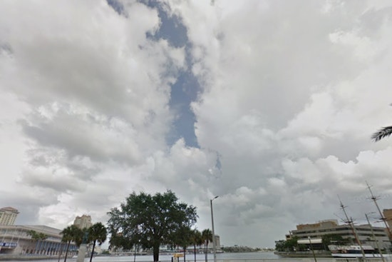 Gloomy Skies, Choppy Seas as Tampa Bay Braces for Blustery Thursday