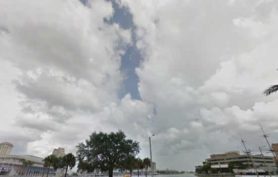 Gloomy Skies, Choppy Seas as Tampa Bay Braces for Blustery Thursday
