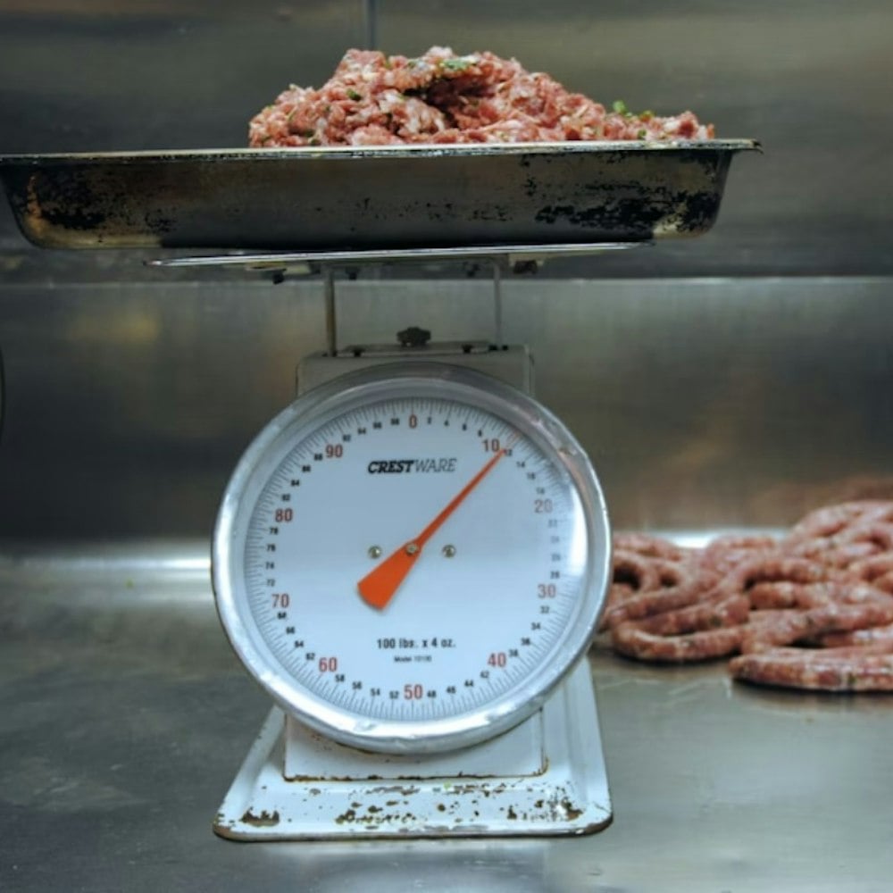 Glove Gaffes and Fishy Menus Rattle Livonia Restaurant Scene