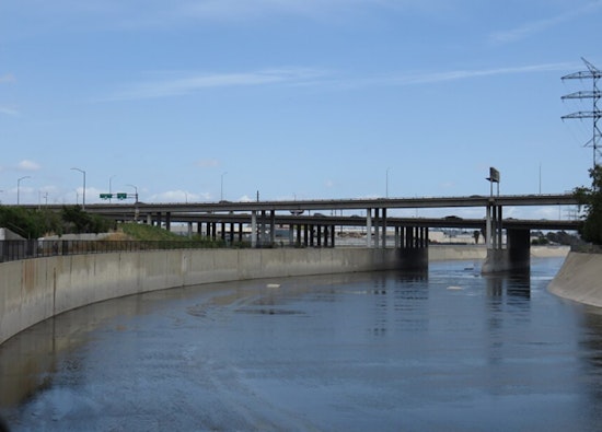 Good Samaritan Finds Couple Living Inside LA River Bridge Pillars
