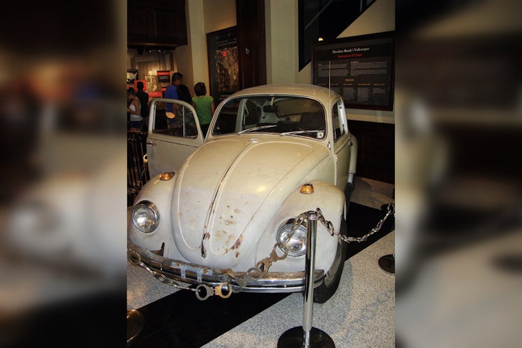 Greenwich Village Serial Killer Pop-Up Turns Crime Scenes Into a Flashpoint