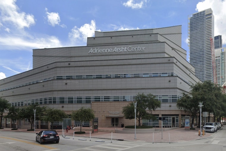 Gregory Porter Brings Velvet Thunder to Arsht Center’s 20th Birthday Bash