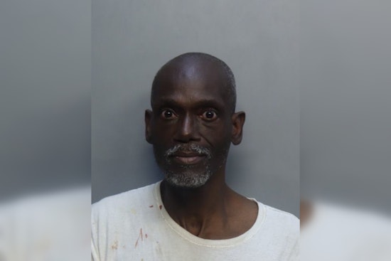 Groceries Left Out Spark Bloody North Miami Beach Roommate Stabbing