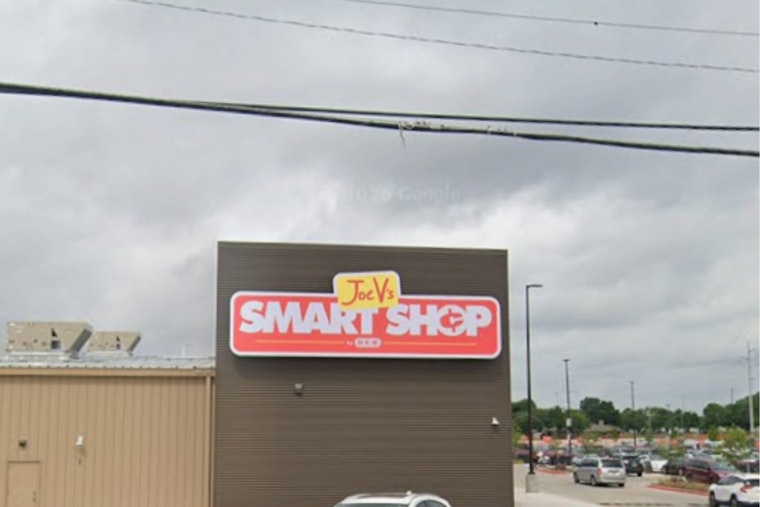 Gun Goes Off In Shopper's Jacket At Dallas Joe V's Self-Checkout