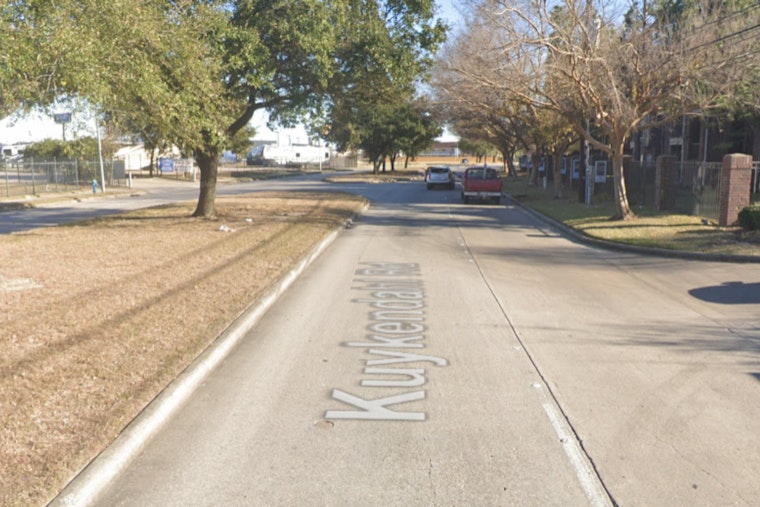 Gunfire At Augusta North Leaves One Woman Dead, Another Hurt In North Houston