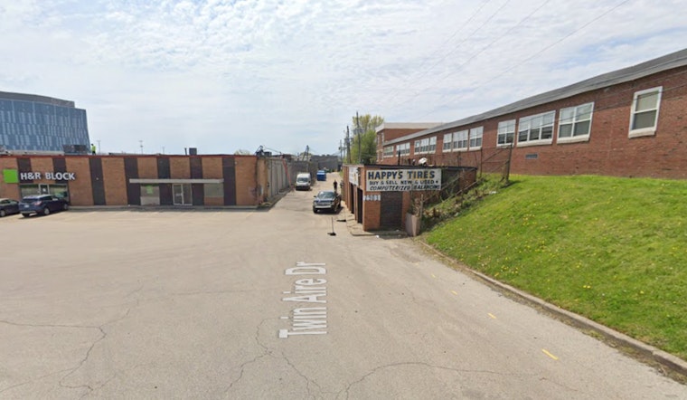 Gunfire Erupts At Twin Aire Kroger, Rattling Near East Side Shoppers