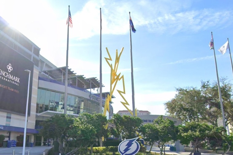 Hagel Hijacks Habs as Bolts Storm Back in Montreal