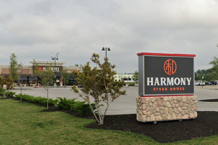 Harmony Steakhouse Ignites Hibachi Fire Show In Downtown Indy