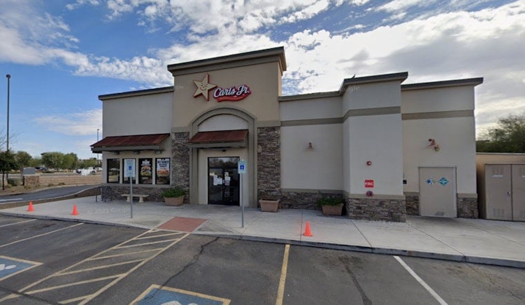 Hawaiian Plate-Lunch Invasion: Mo' Bettahs Snaps Up Gilbert Carl’s Jr. For Arizona Debut