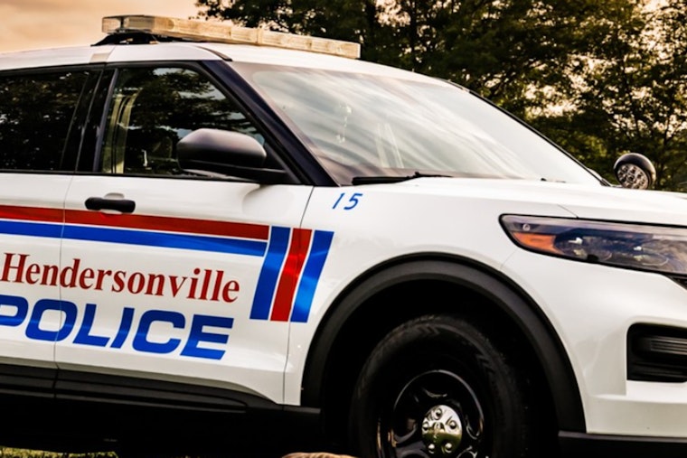 Hendersonville Woman Arrested After Knifepoint Robbery Attempt