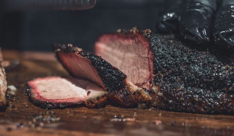 Highway Meat Rush: B4 Barbeque’s New Rhome Stand Hooks Fort Worth