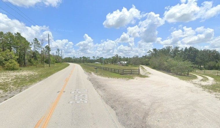 Hit-And-Run Truck Clips Myakka School Bus, Speeds Off Past Kids’ Stop