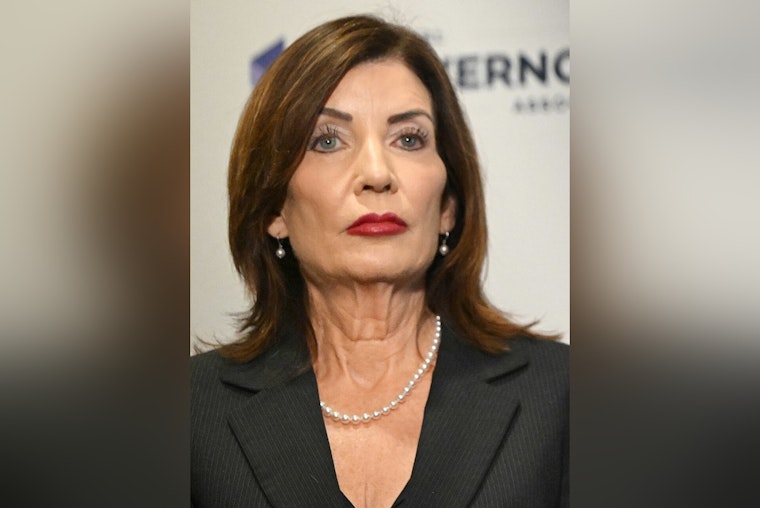 Hochuls Haul In $1.86 Million on 2025 Tax Returns