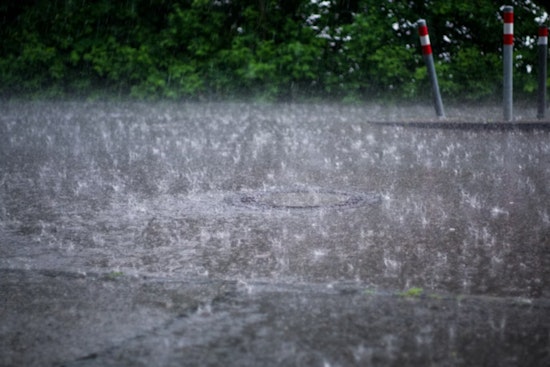 Honolulu Heats Up as Sun and Sneaky Showers Duke It Out