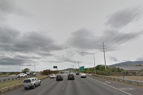 Honolulu Wakes to Muggy Morning as Trades Sling Spotty Showers