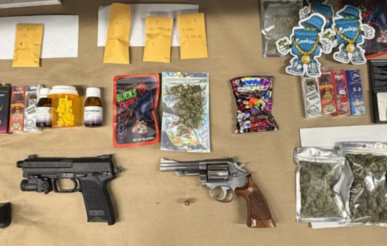Hooded Chicago Crew Busted With Guns And Shrooms In Evanston