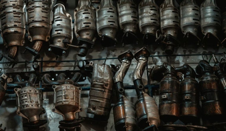 Converter Crooks Tear Into Houston FedEx Yard As Theft Wave Flares