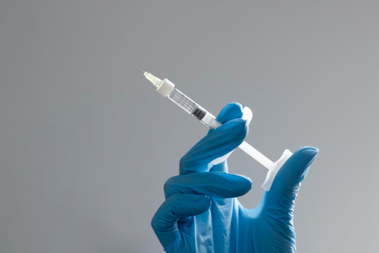 Houston Docs Spot Flu Shot Twist In Alzheimer’s Risk