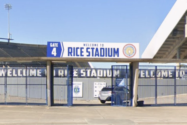 Houston Jury Sacks Rice Over Bias, Awards Ex-Owls QB $1.3 Million