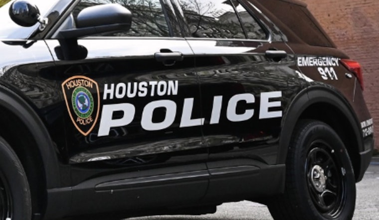 Houston Manhunt Crime Stoppers Pleads For Tips On Assault Suspect