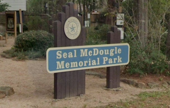 Houston Neighbors Furious As Bulldozers Tear Through Suspected Cemetery