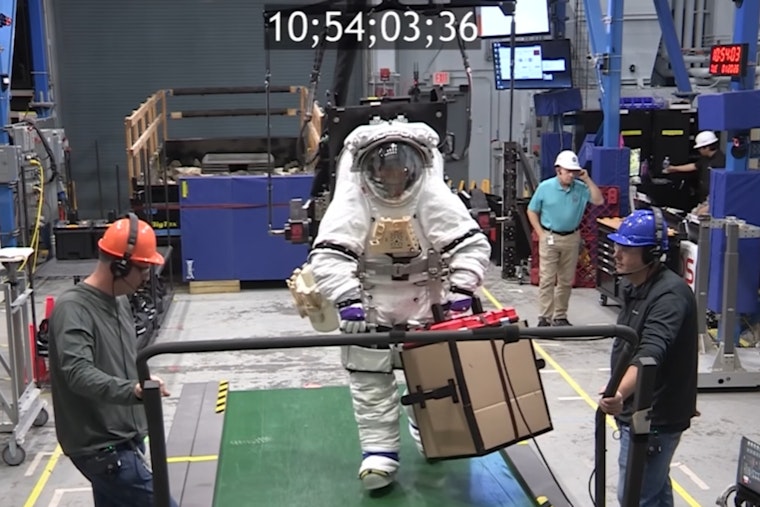 Houston Stitch Squad Suits Up Moonwalkers For NASA’s Artemis Missions