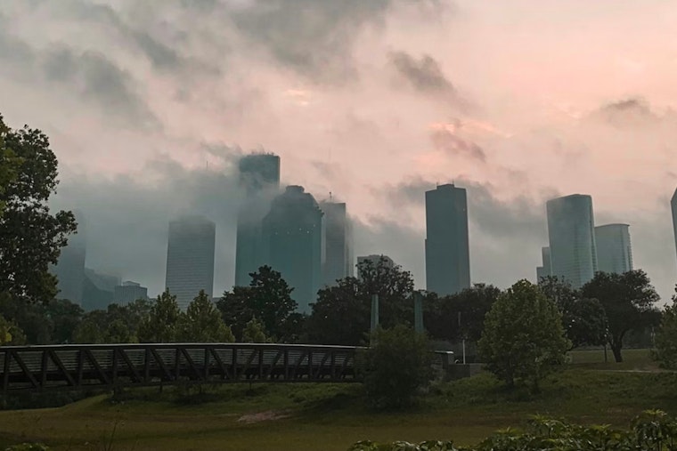 Houston Wakes In A Foggy Sauna Before Heat Cranks Up And Winds Kick In