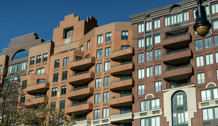 Hudson Yards Mega Towers Rocket NYC Apartment Filings To 12-Year High