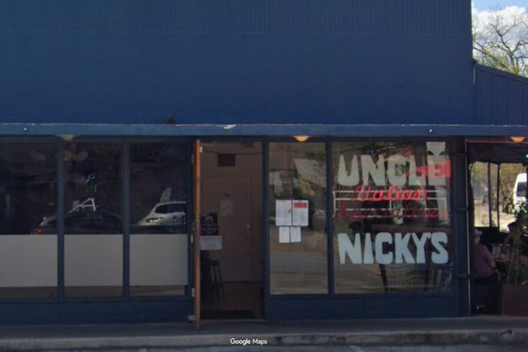 Hyde Park Hit As Uncle Nicky’s Shutters Original Cafe Next Sunday