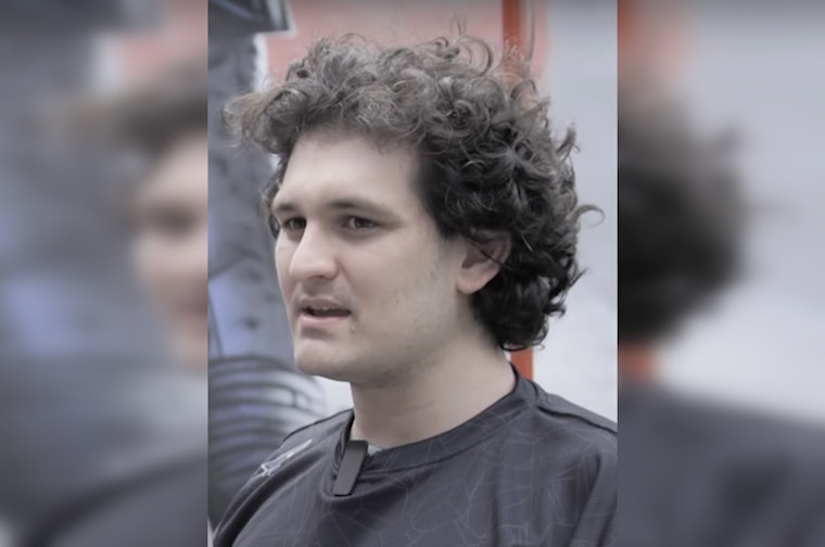 Jailed Crypto Boss Yanks Retrial Bid, Pins Hopes on Appeal