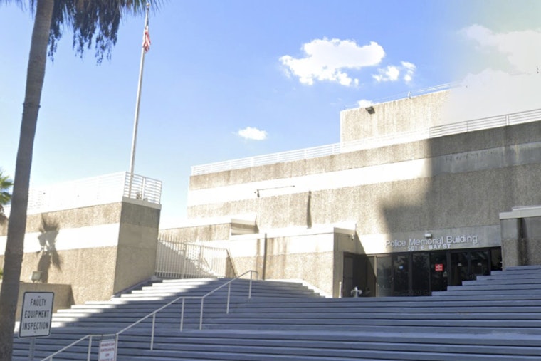 Jax Crowd Packs JSO HQ, Demands Answers In Jailhouse Death